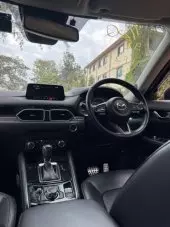 interiorFront