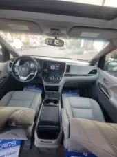 interiorFront