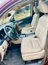 interiorFront
