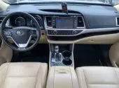 interiorFront