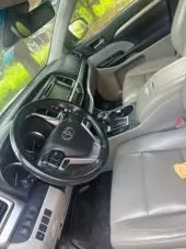 interiorFront