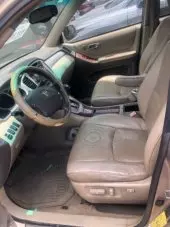interiorFront
