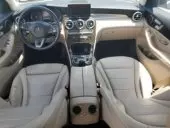 interiorFront