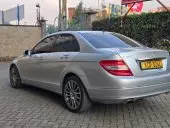 car Right Back