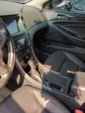 interiorFront