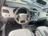 interiorFront