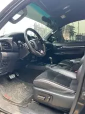 interiorFront
