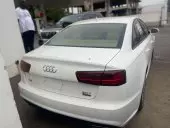 car Right Back