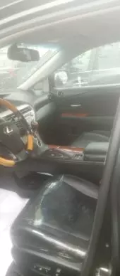 interiorFront