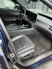 interiorFront