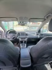 interiorFront