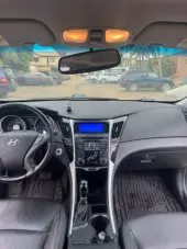 interiorFront