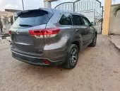 car Right Back