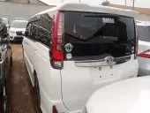 car Right Back