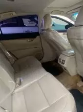 interiorBack