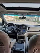 interiorBack
