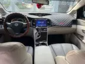 interiorFront