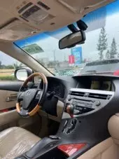 interiorFront