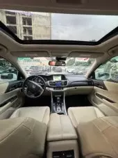 interiorFront