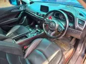 interiorFront