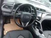 interiorFront