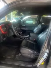 interiorFront