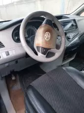 interiorFront
