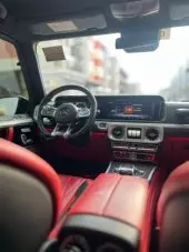interiorFront