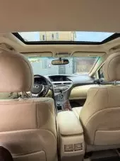 interiorFront