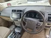 interiorFront