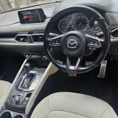 interiorFront