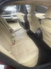 interiorBack