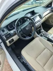 interiorFront