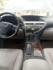 interiorFront