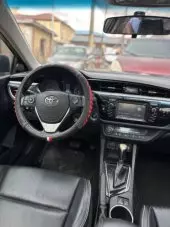 interiorFront