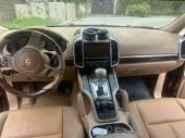 interiorFront