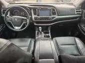 interiorFront