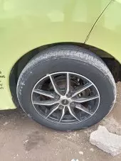 tyre0
