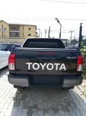 car Right Back