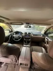interiorFront
