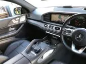 interiorFront