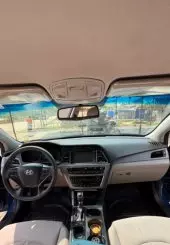 interiorFront