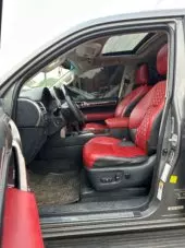 interiorFront