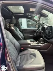 interiorFront