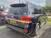 car Right Back