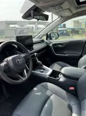 interiorFront