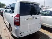 car Right Back