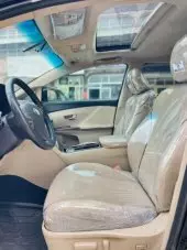 interiorFront