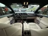 interiorFront