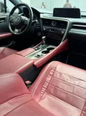 interiorFront